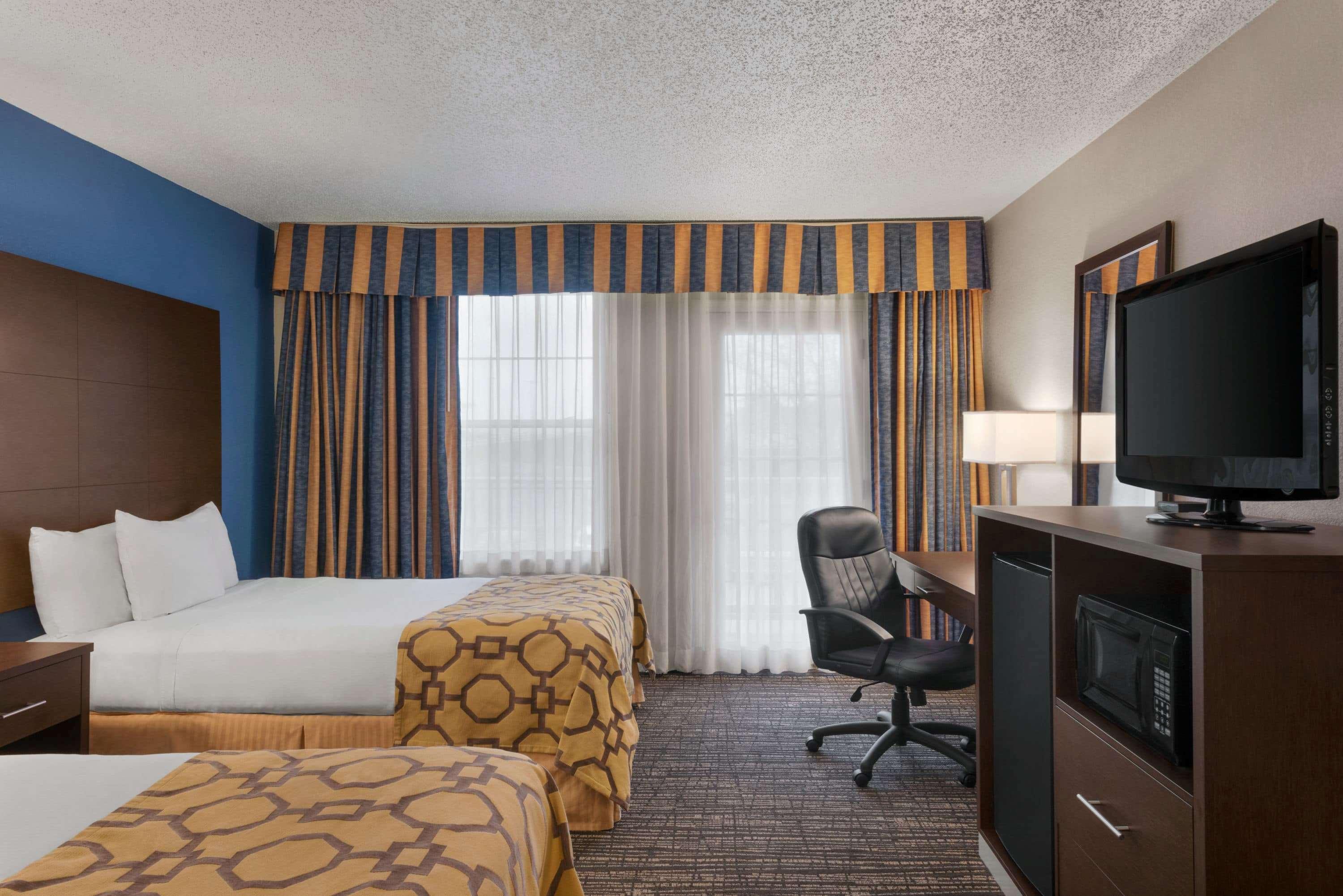 Baymont By Wyndham Washington Hotel Exterior foto