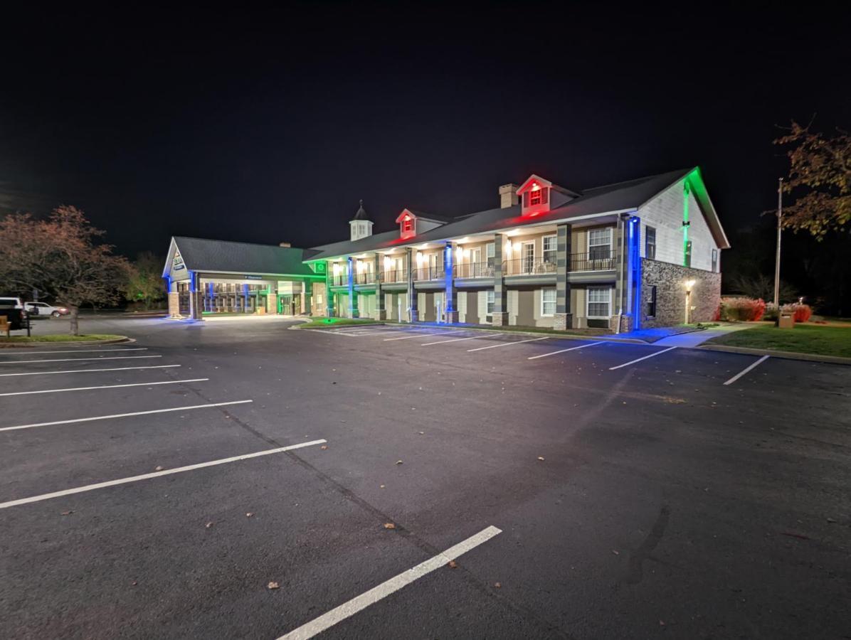 Baymont By Wyndham Washington Hotel Exterior foto