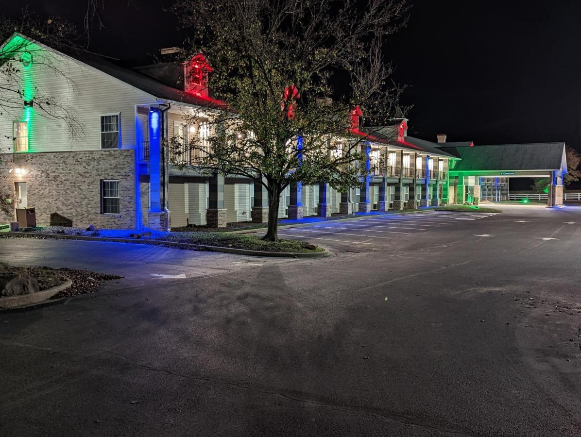 Baymont By Wyndham Washington Hotel Exterior foto