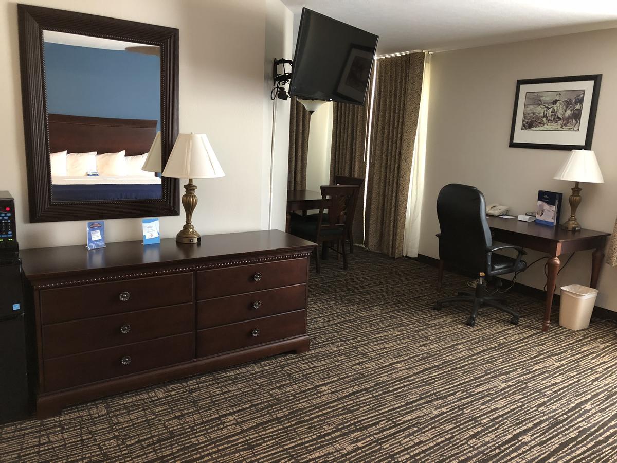 Baymont By Wyndham Washington Hotel Exterior foto